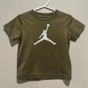 Jordan Dri Fir T-shirt size: 2T